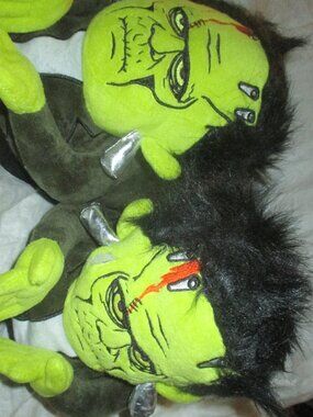 New Universal Monsters Frankenstein's Monster Plush Slippers SIZE L/XL